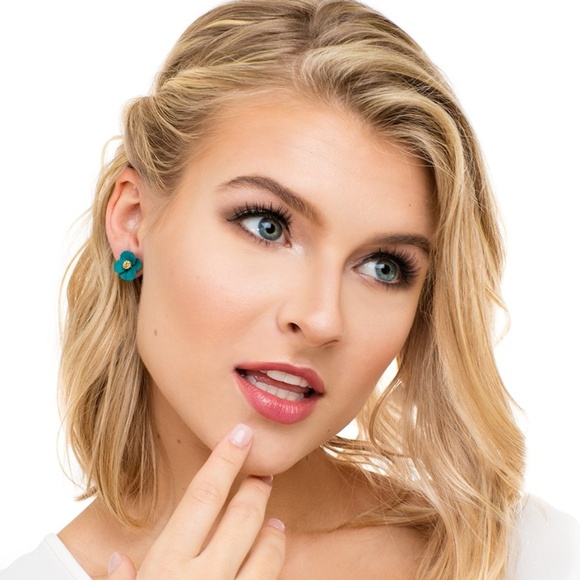 Anthro Zenzii ‘Garden Girl' Studs - Picture 8 of 8